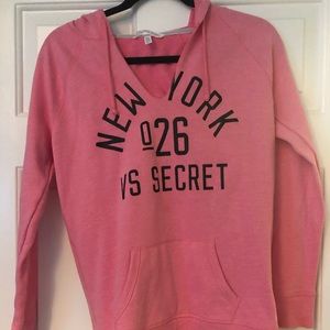 Victoria’s Secret Hoodie light pink